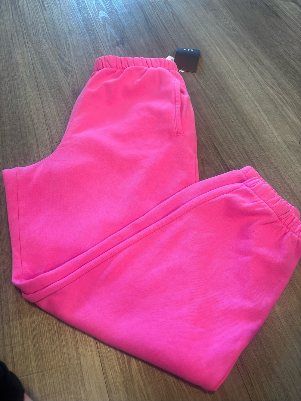 BNWT Hot Pink Sweatpants - GAP size L